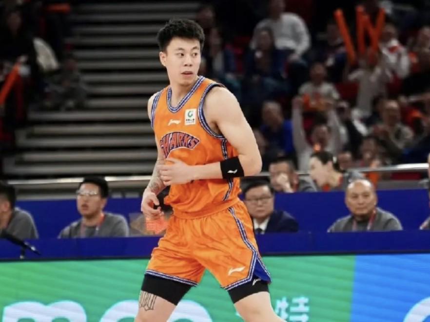 星空xk-77号的跨洋共鸣！张镇麟为湖人球员东契奇全明星拉票